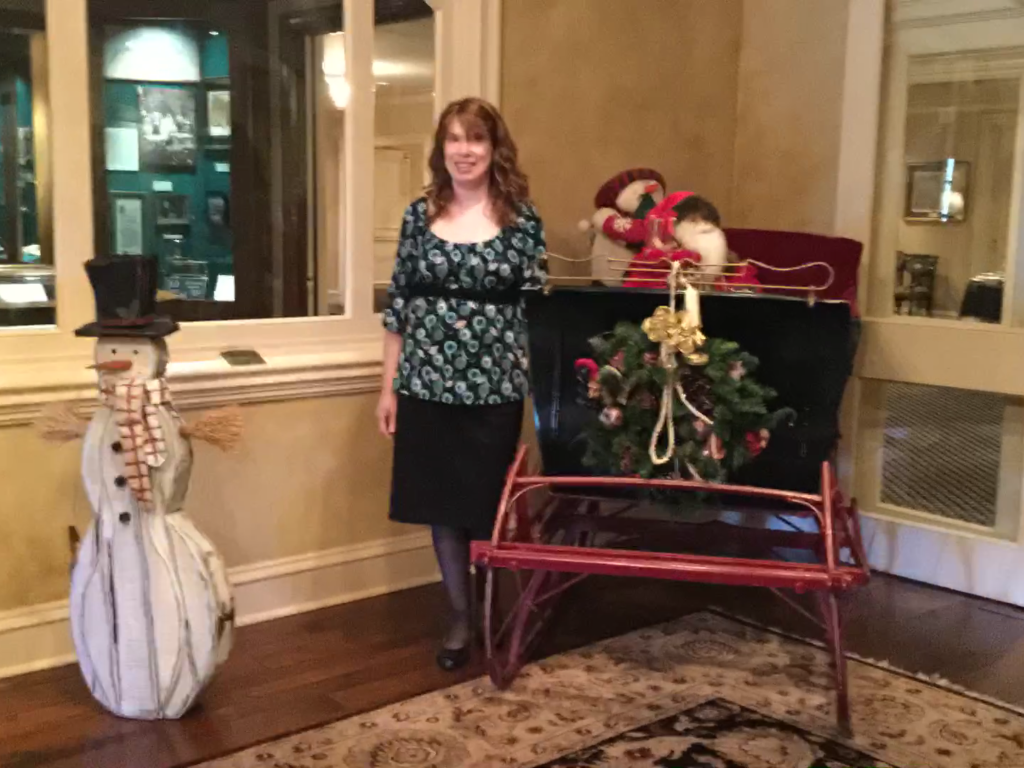 Atlanta Pianist Jennifer Blaske Plays Piano for Christmas Party at Atlanta Athletic Club